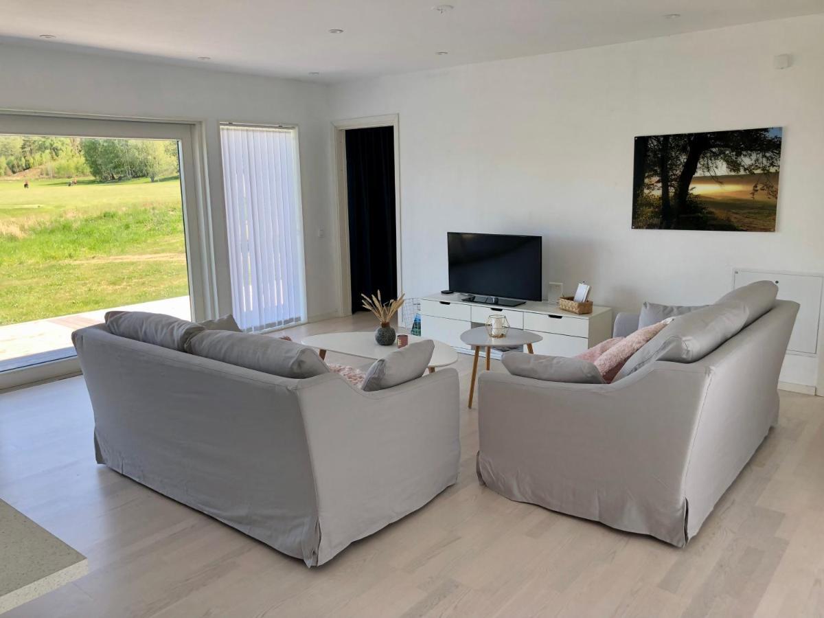 Kiladalens Golf & Lodge Nyköping Buitenkant foto